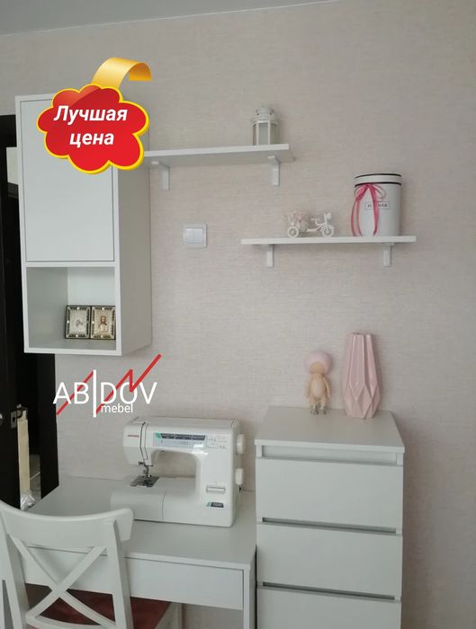 Прямые подвесные мебельньные полочки . В комплекте железный уголник.