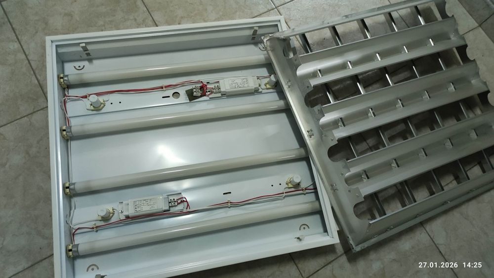 Луминисцентно тяло 4х18W