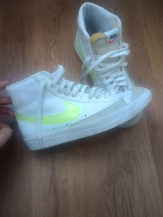 Snickers Nike mărime 40