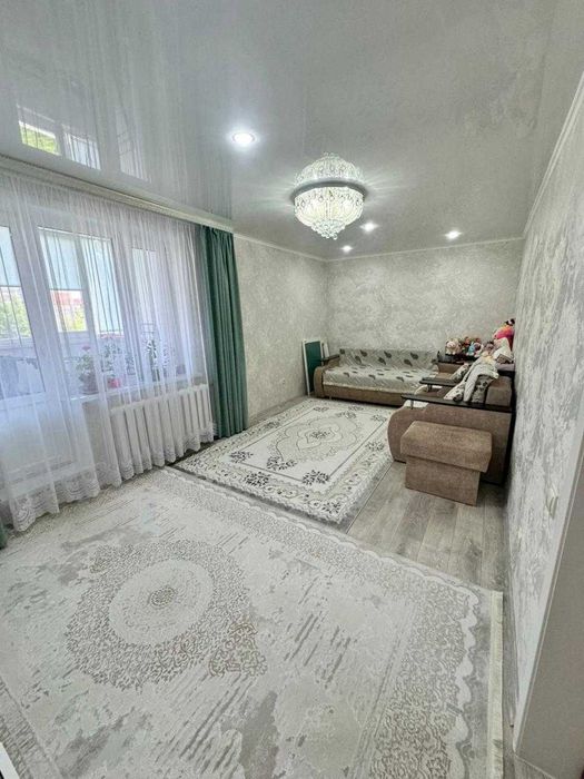 Продам 2 комнатную квартиру