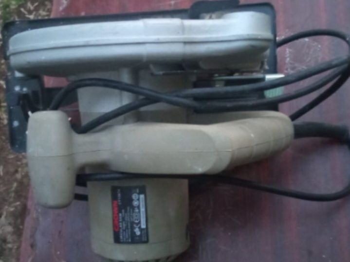 Циркулярная пила CROWN