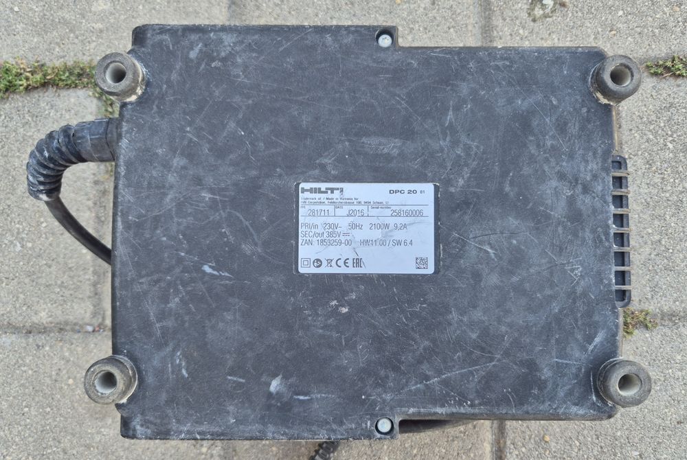 HILTI DG 150 Машина за диамантено шлифоване на бетон