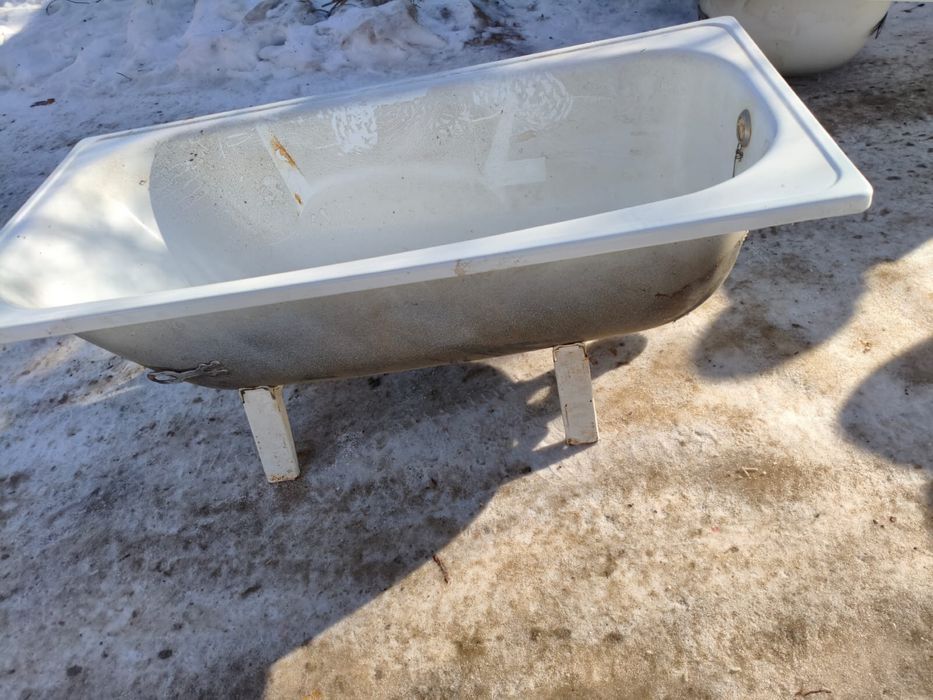 Продам ванну б/у