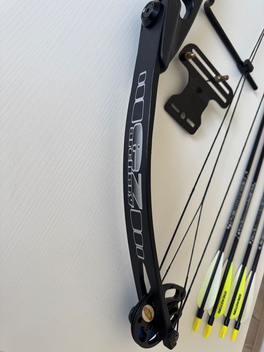 Arc Compound  BOWMAX-BK