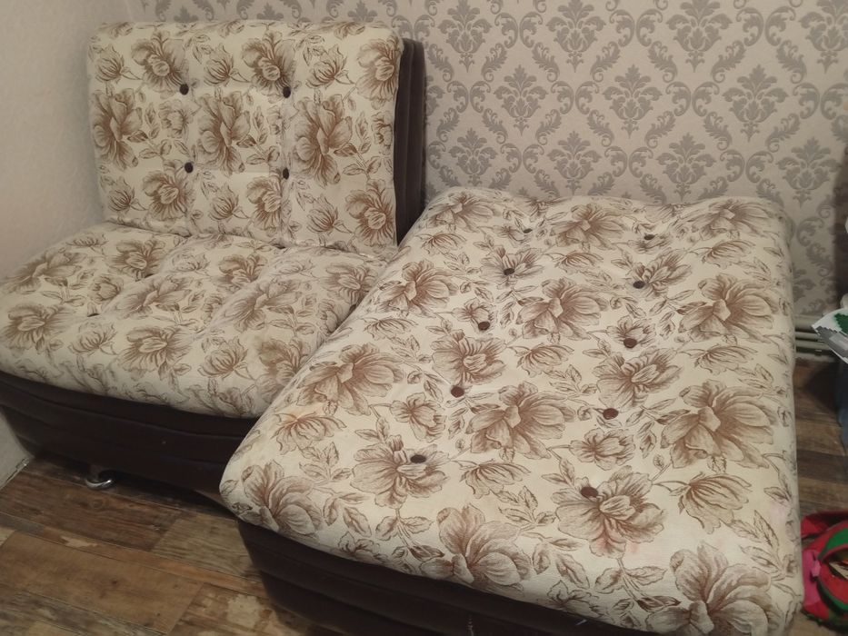 Продам кресла складные