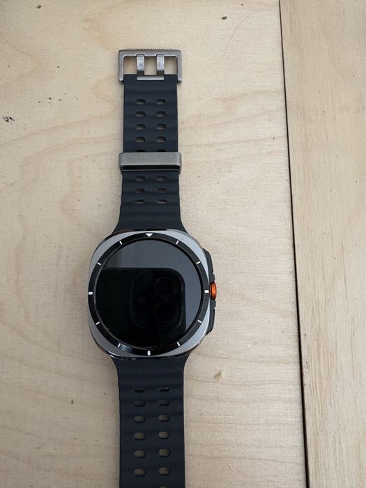 Продам часы Samsung Galaxy Watch Ultra