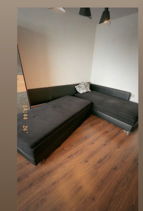 Диван с функция за сън