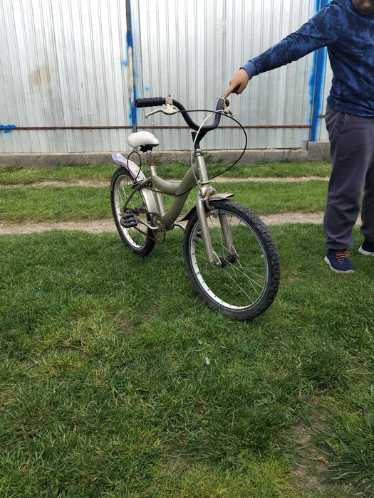 Biciclete de vânzare.