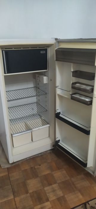 Продам холодильник Памир