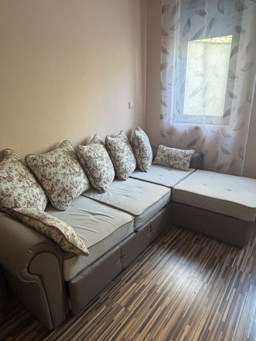 Продавам диван, исползвано състояние