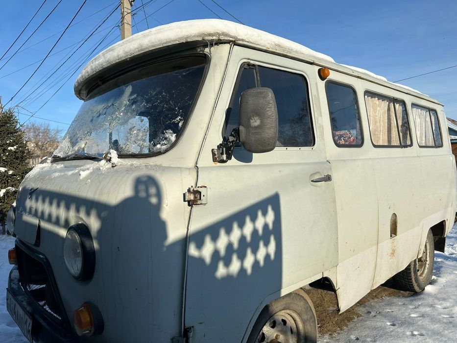 Продам УАЗ-452А серого цвета