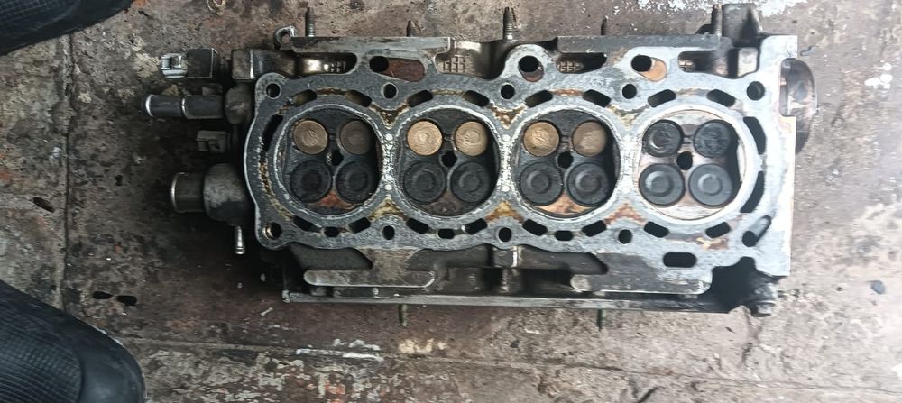 ГБЦ Тойота Авенсис