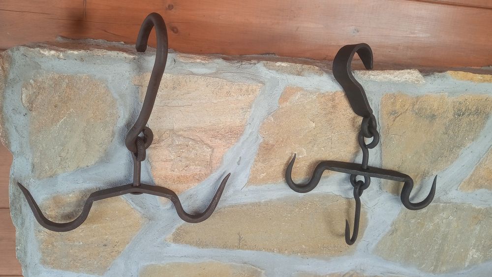 Аптечка -2 броя.Сатър..Ченгели.