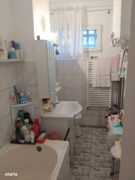Apartament 3 camere, zona Centrală – Parcul Cancicov, etaj 1 din 4