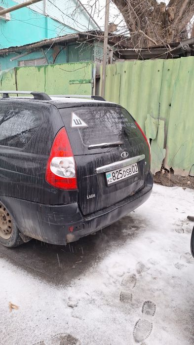 Продам Приора универсал