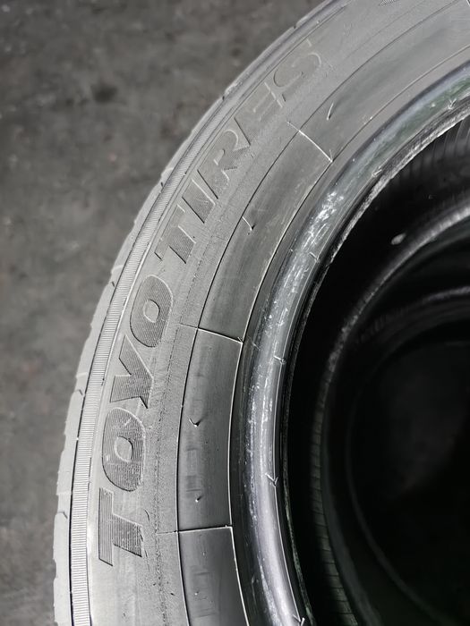 225/60R18 Toyo 2021 7,3mm stare foarte buna