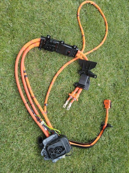 Mufa incarcare volvo xc40 electric