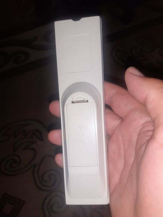 Vand telecomanda