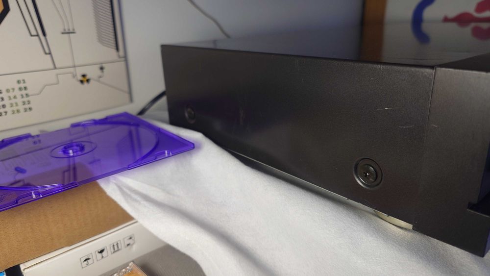 Продавам CD плеър Тechnics SL-P333