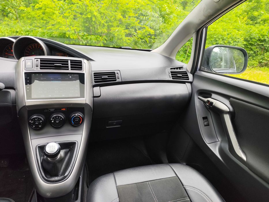 Toyota Verso 2.0 D4D, 2010 г., Пълна сервизна история