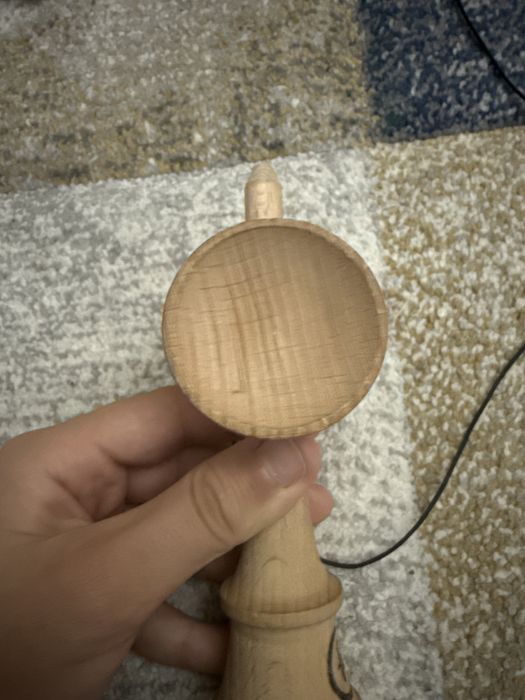 Kendama Europe cu tama Okendama Neo Clear