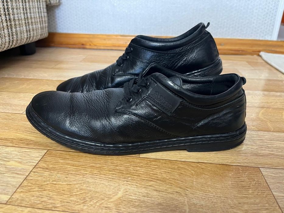 Школьные кожаные туфли