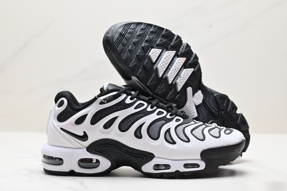 Nike air max drift plus white black 44 найк Еър макс маратонки