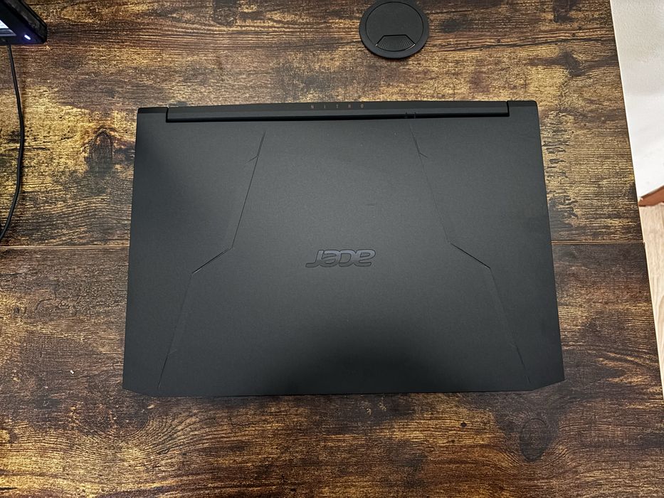 Acer Nitro 5 // 16GB RAM// GTX 1650// 512 GB SSD NVMe.2