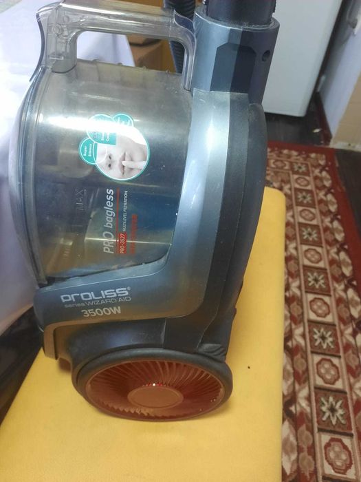 Пылесос PRO-3527