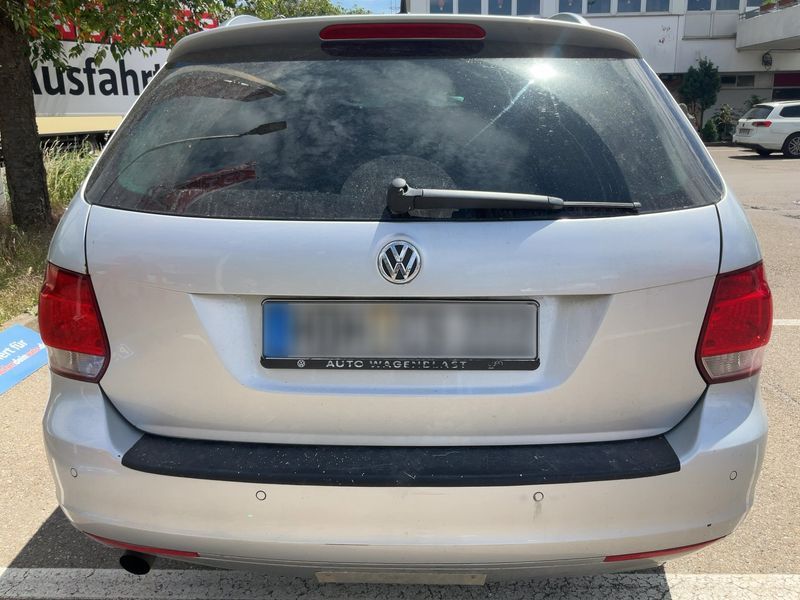 Volkswagen Golf VI 1.6 TDI Style 2011