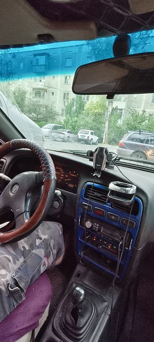 Продам машину Nissan Primera