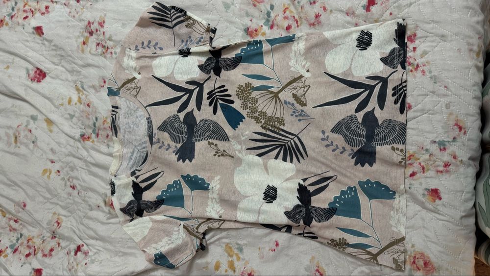 Отдам женскую одежду