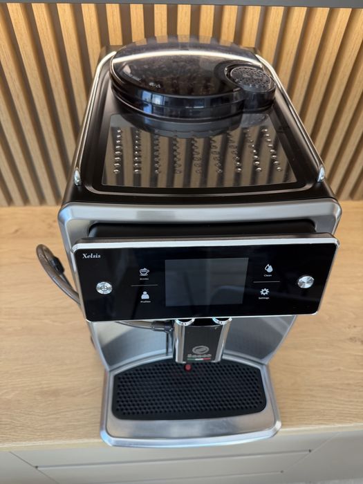 Aparat / Espressor cafea Saeco Xelsis SM 7683/00