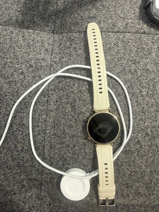 Часовник Huawei watch GT4