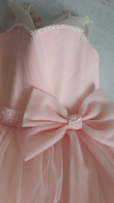 Потрясающее детское  платье