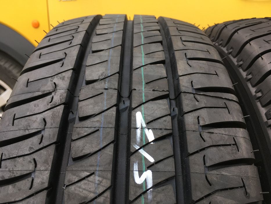 215/65/16 Мишелин Агилис 2012г Чисто нови 4 броя Цената е за брой