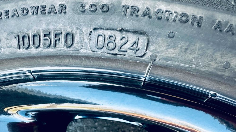 Джанти Mini Cooper 7Jx17, 4x100, ET48 с летни гуми Bridgestone Potenza Sport 215/40/17