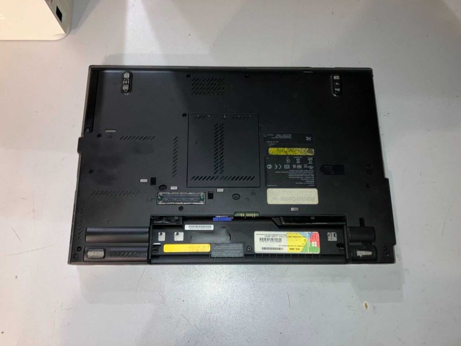 Лаптоп LENOVO T420 - Intel i5, SSD