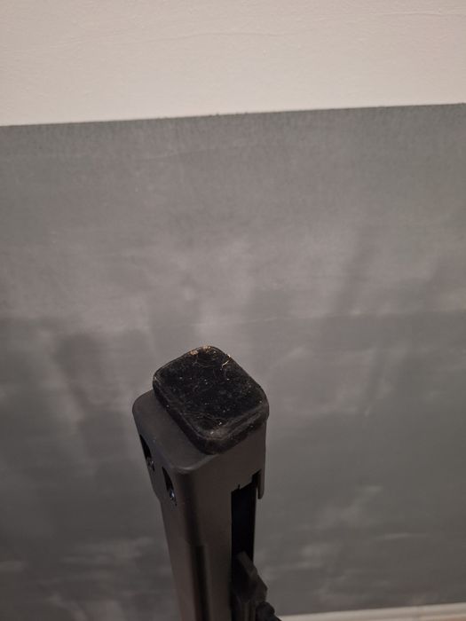 Шторка для багажника