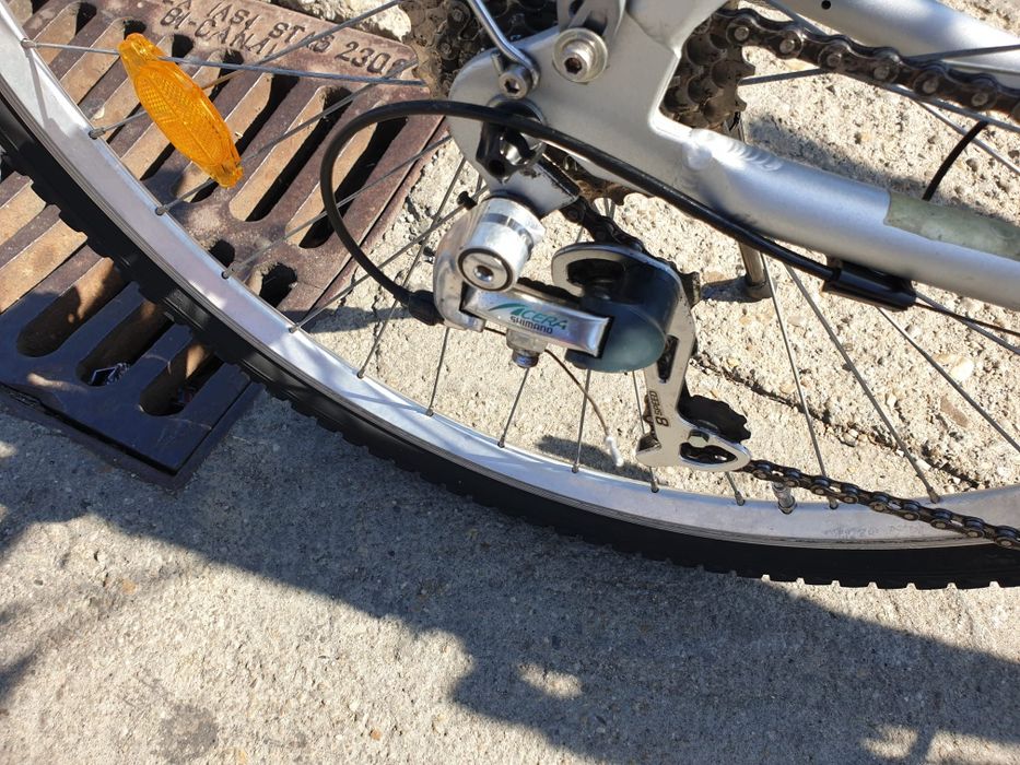 Bicicleta unisex dama si barbat