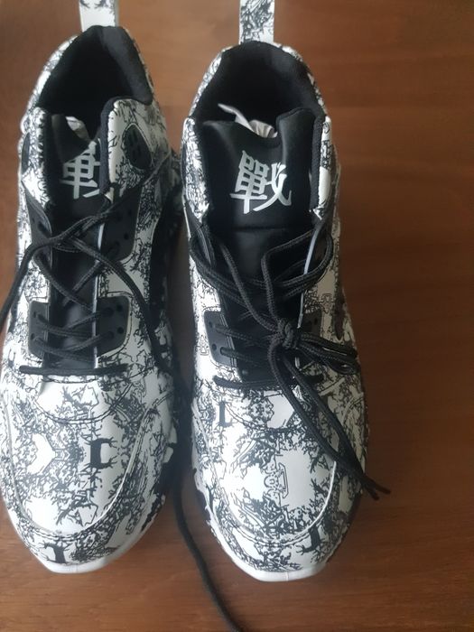 Мартонки -чисто нови