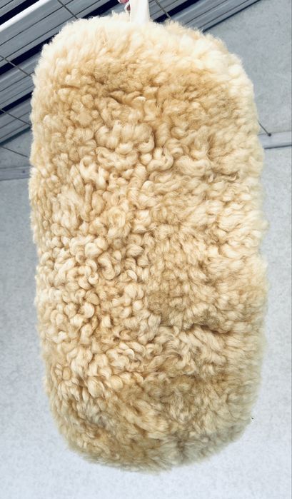 Медицинска възглавница Kaiser агнешка кожа