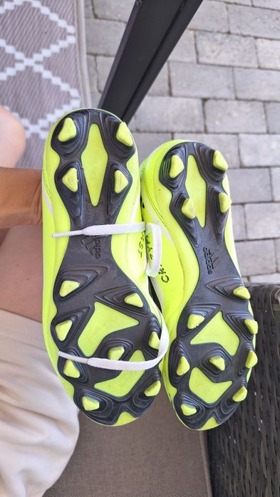 Crampoane ghete fotbal adidas baiat nr 35