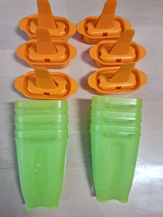 Forme de înghețată Tupperware noi