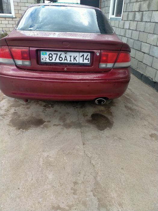 Продам Мазда кронус 1993 г объем 2.0