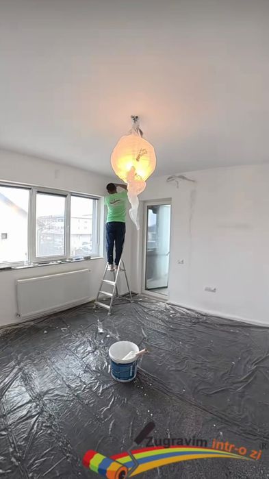 Meseriaș de servici interioare