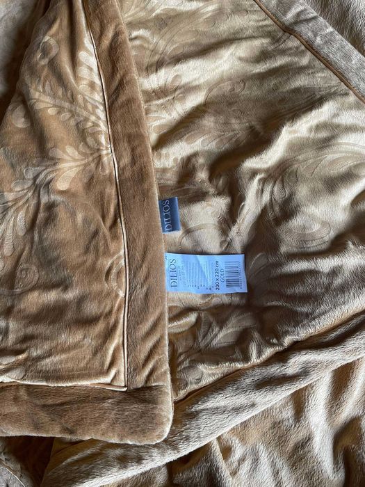 Луксозно одеяло/кувертюра- Дилиос ,ново,200 на 220