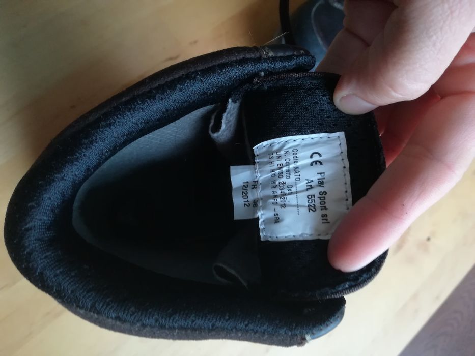 Ghete piele iarna 36