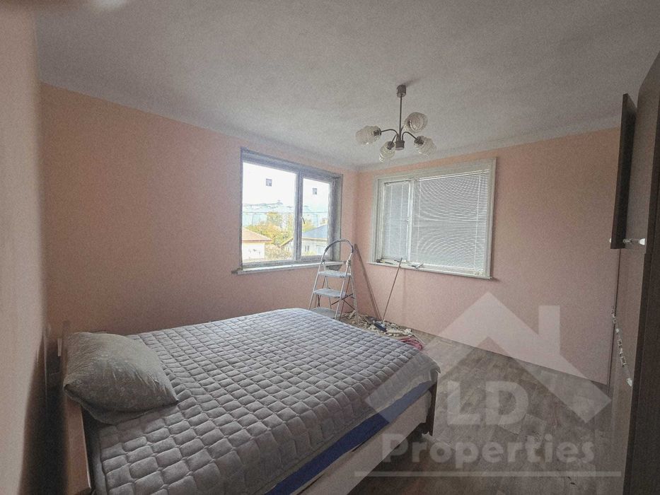 Продава се Къща в Генерал Тошево - 171 кв.м за 343 €/кв.м - Снимка #17