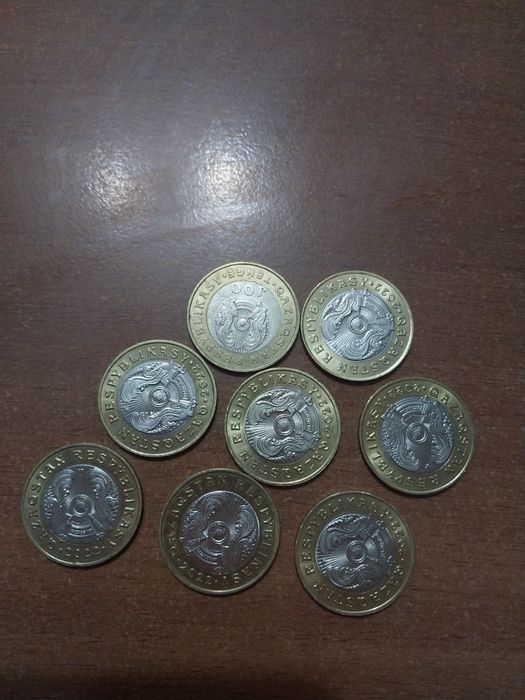 Продам коллекционный монеты